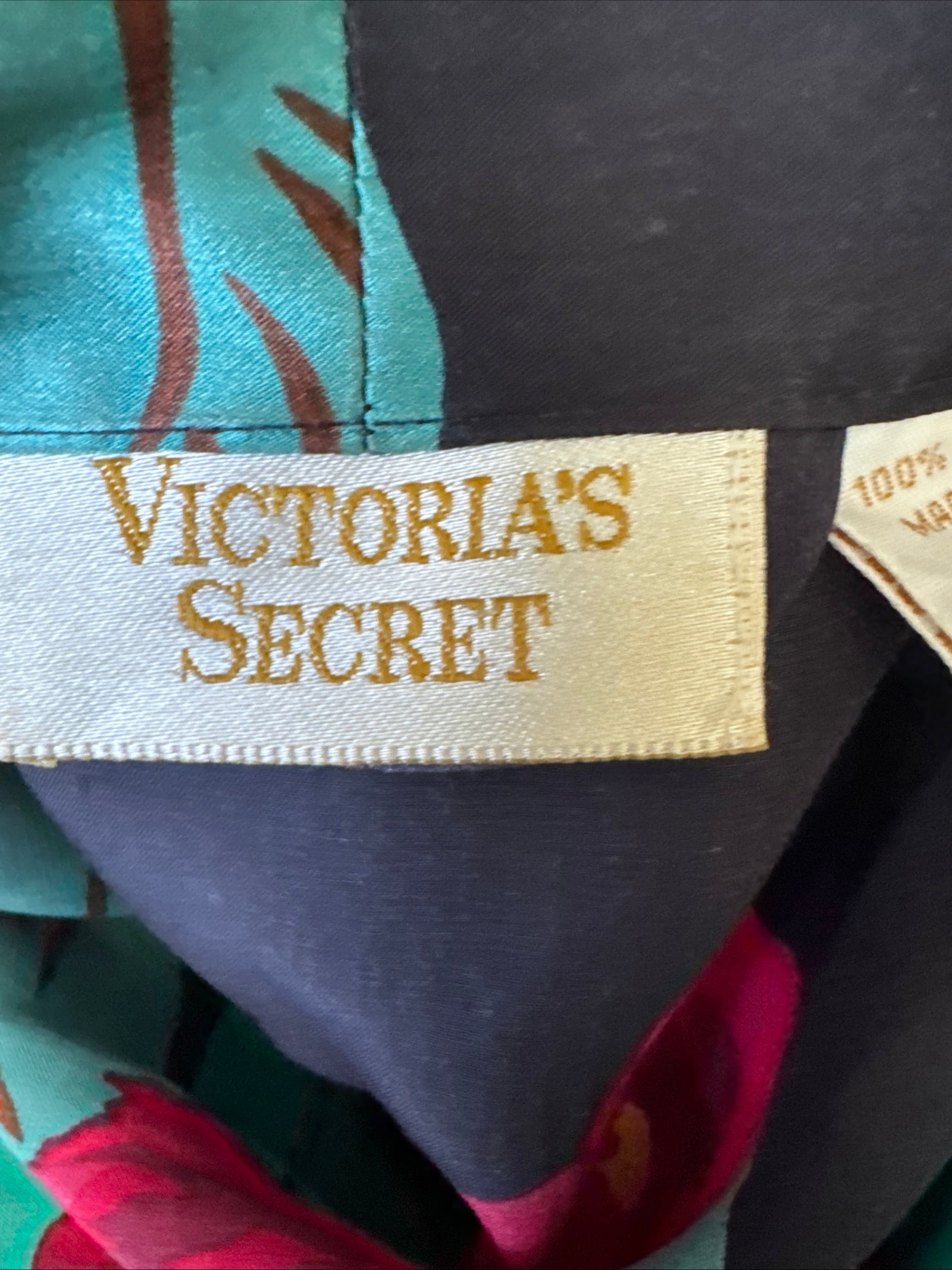 90s Victorias Secret Gold Label 100% Silk Red Rose Green Floral Kimono Robe