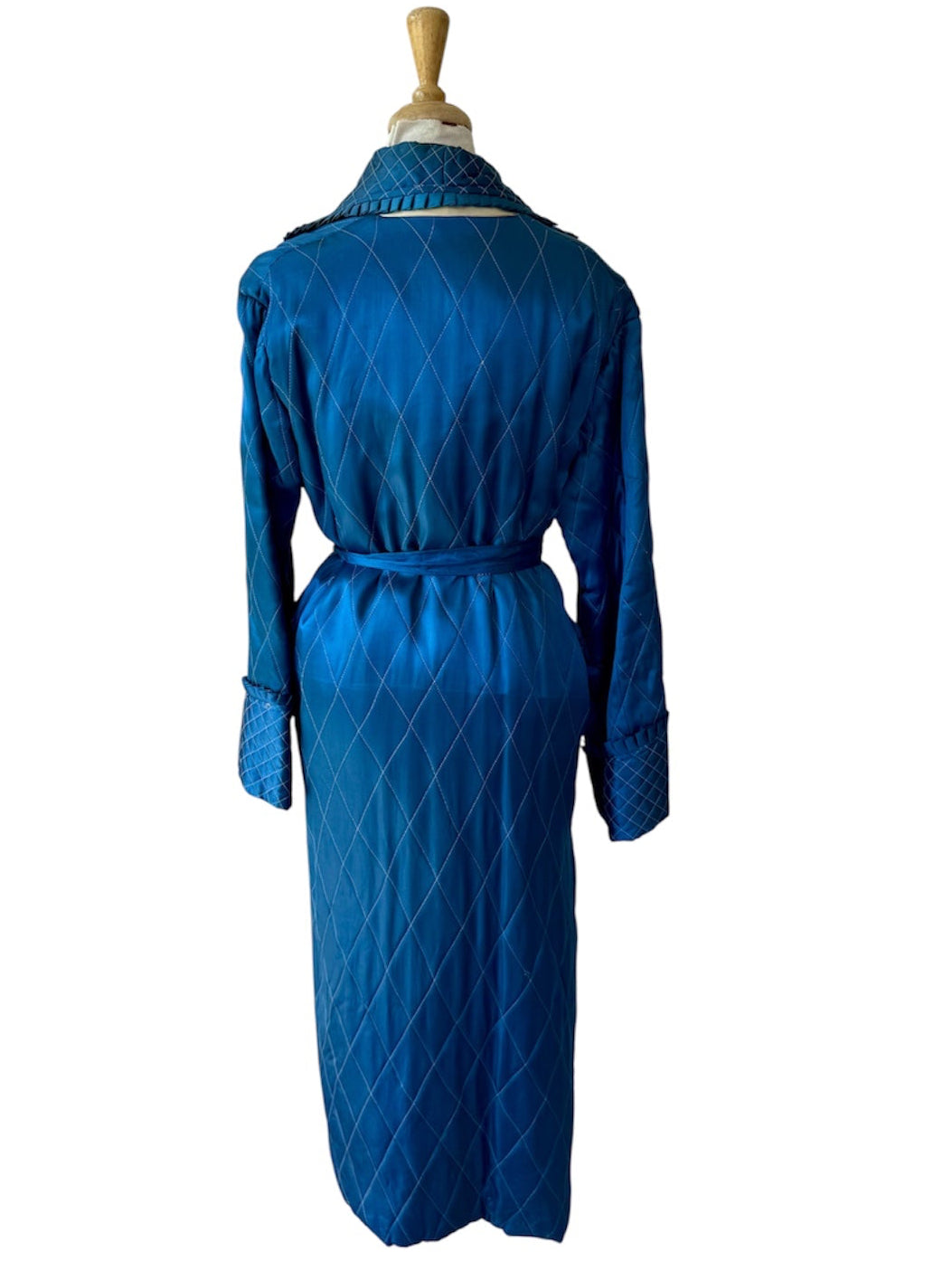 50s Silk Floral Hand Embroidered Quilted Robe Royal Blue Kimono