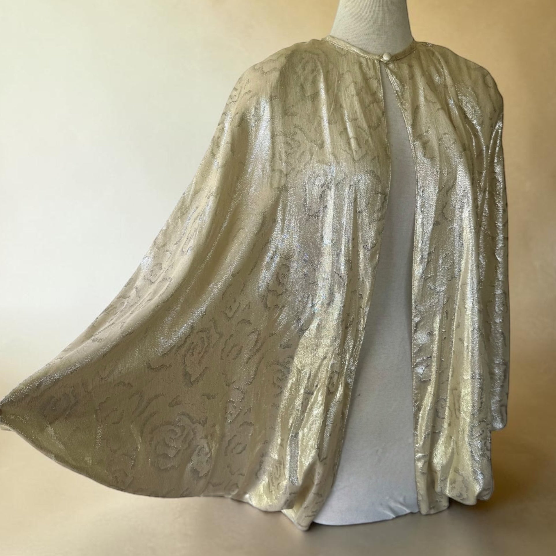 80s Helen Fabrikant Silver Metallic Cove Cape