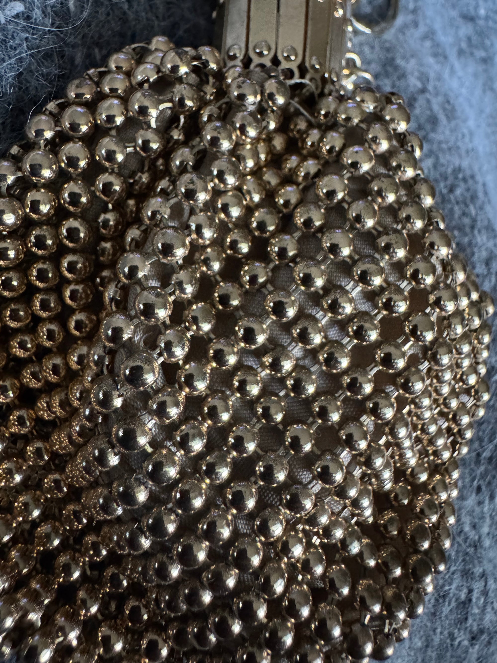 Antique Whiting & Davis Gold Mesh Beggars Bag Expanding Accordion