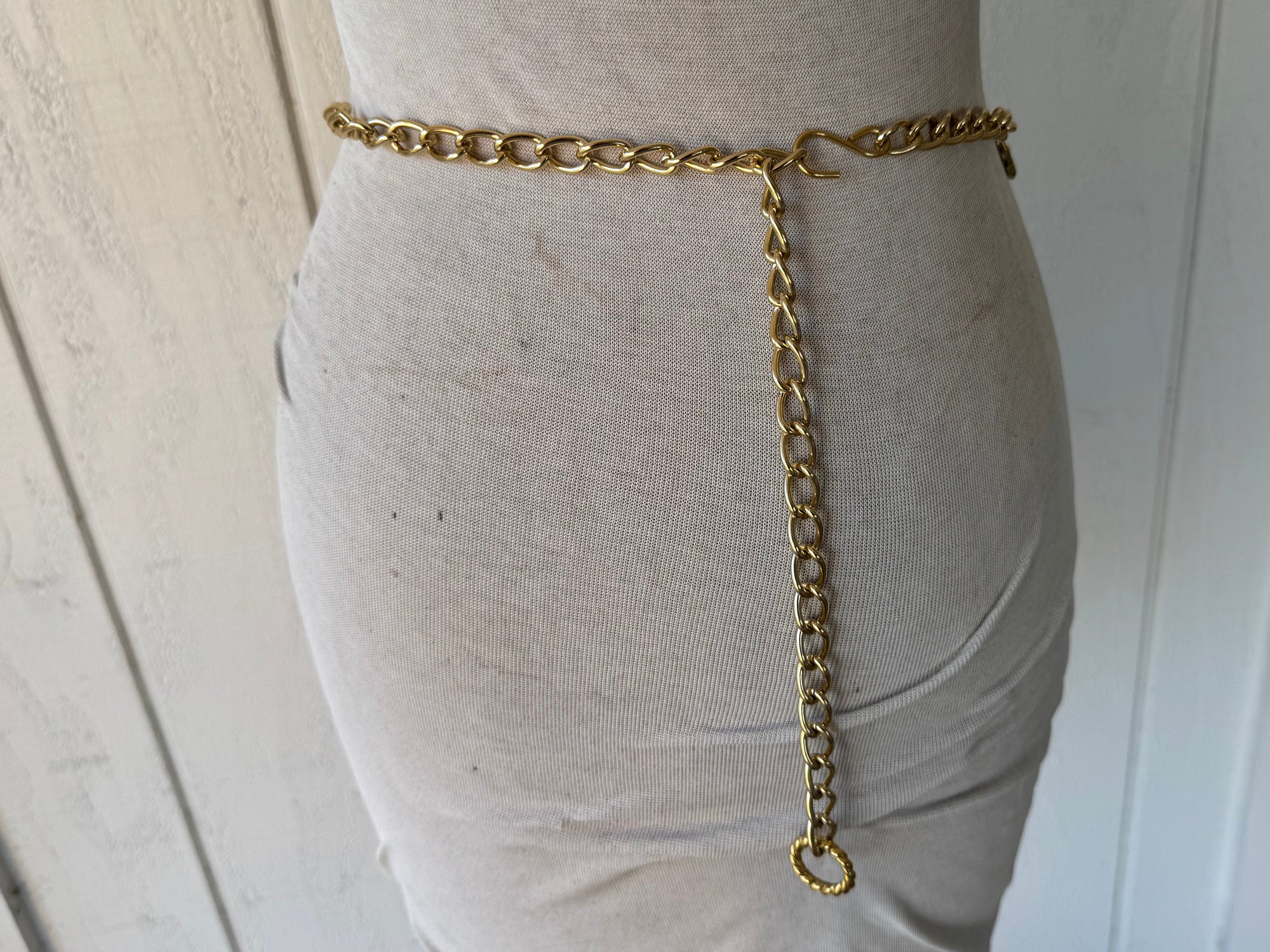 80s Lion Chain & Green Leather Metal Baroque Belt
