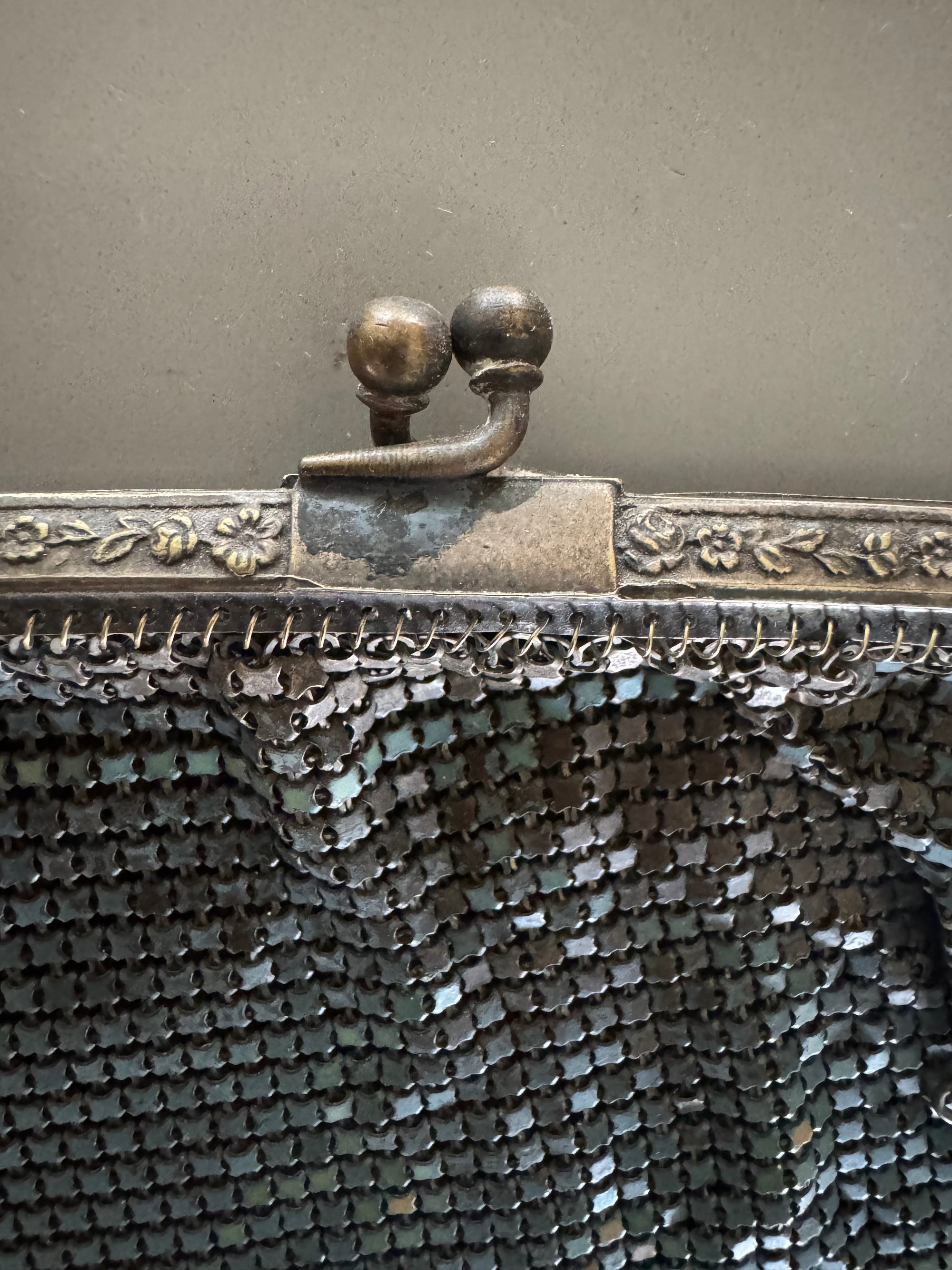 1920s Whiting & Davis Art Deco Mesh Enamel Bag As Is