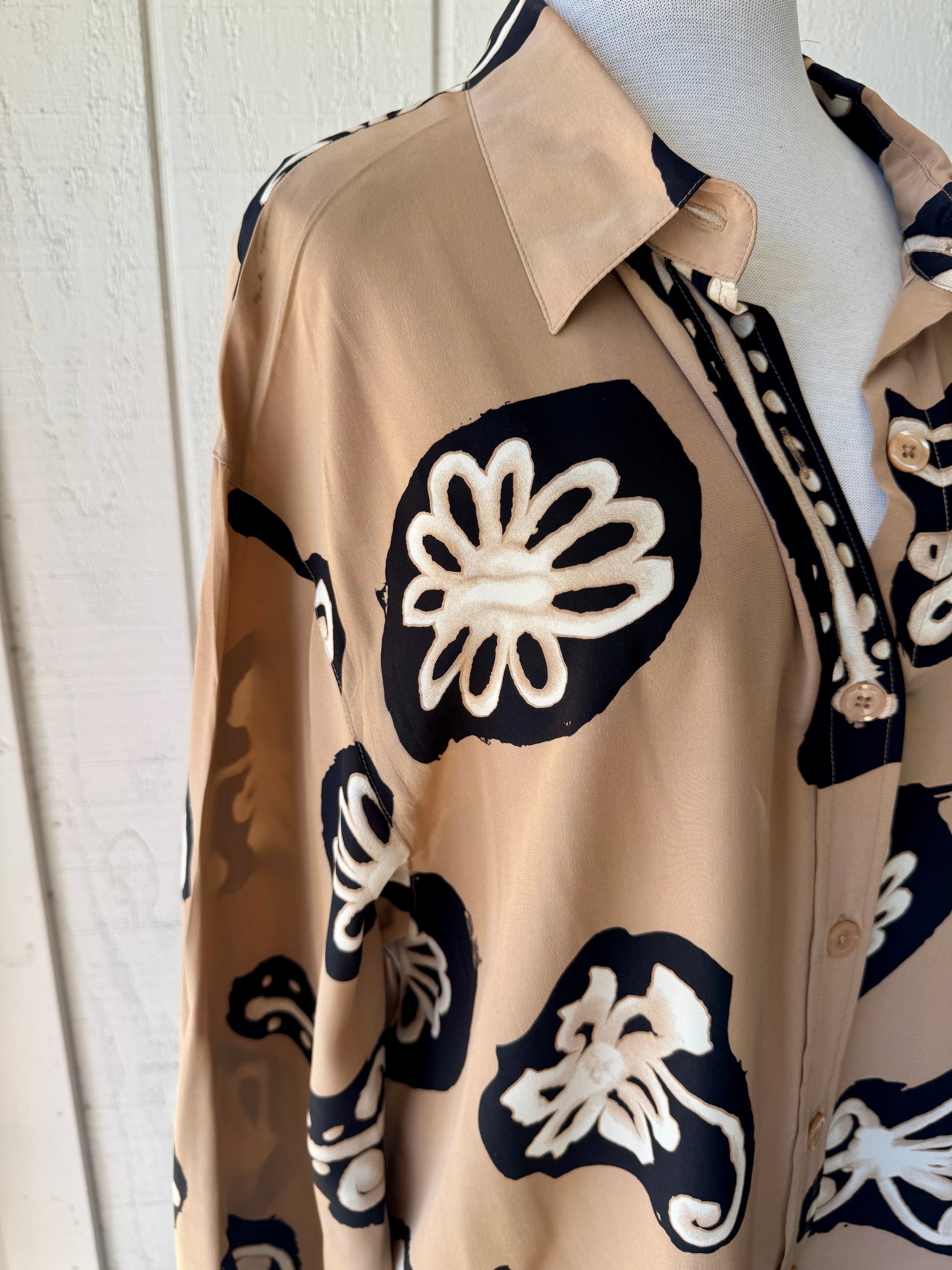 90s Diane Von Furstenberg DVF 100% Silk Abstract Top