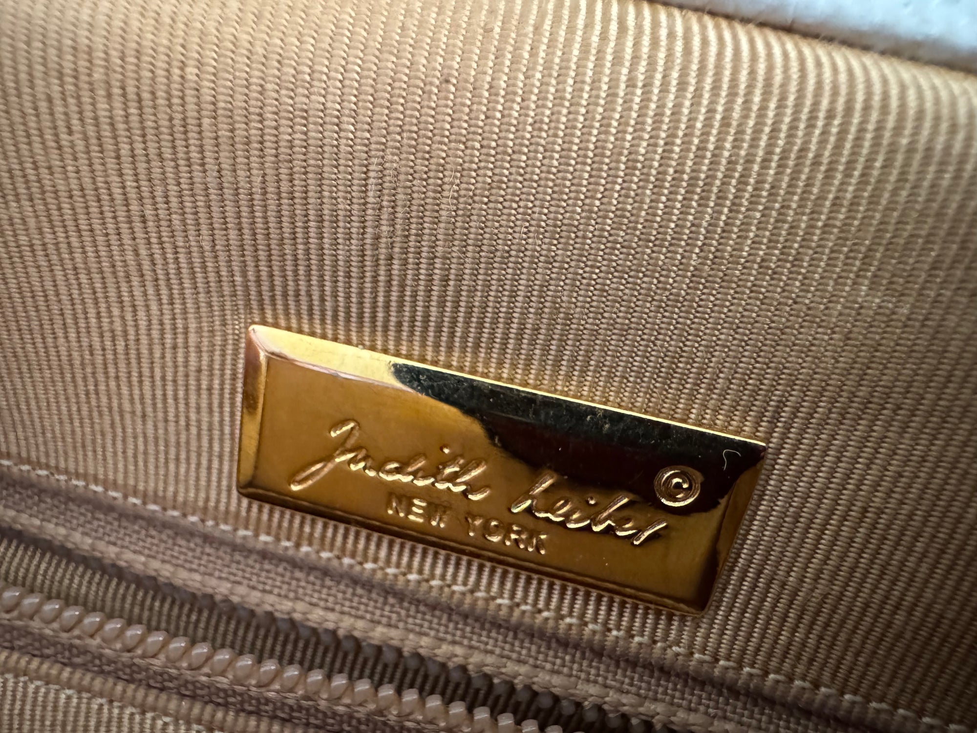 80s Judith Leiber White Lizard Karung Clutch Cabochon Shoulder Bag *As Is