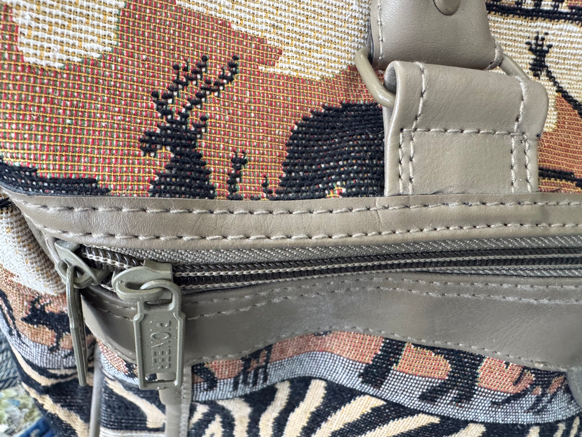 90s Pioneer Express Safari Tapestry Weekender Duffel Tribal Bag Carry On