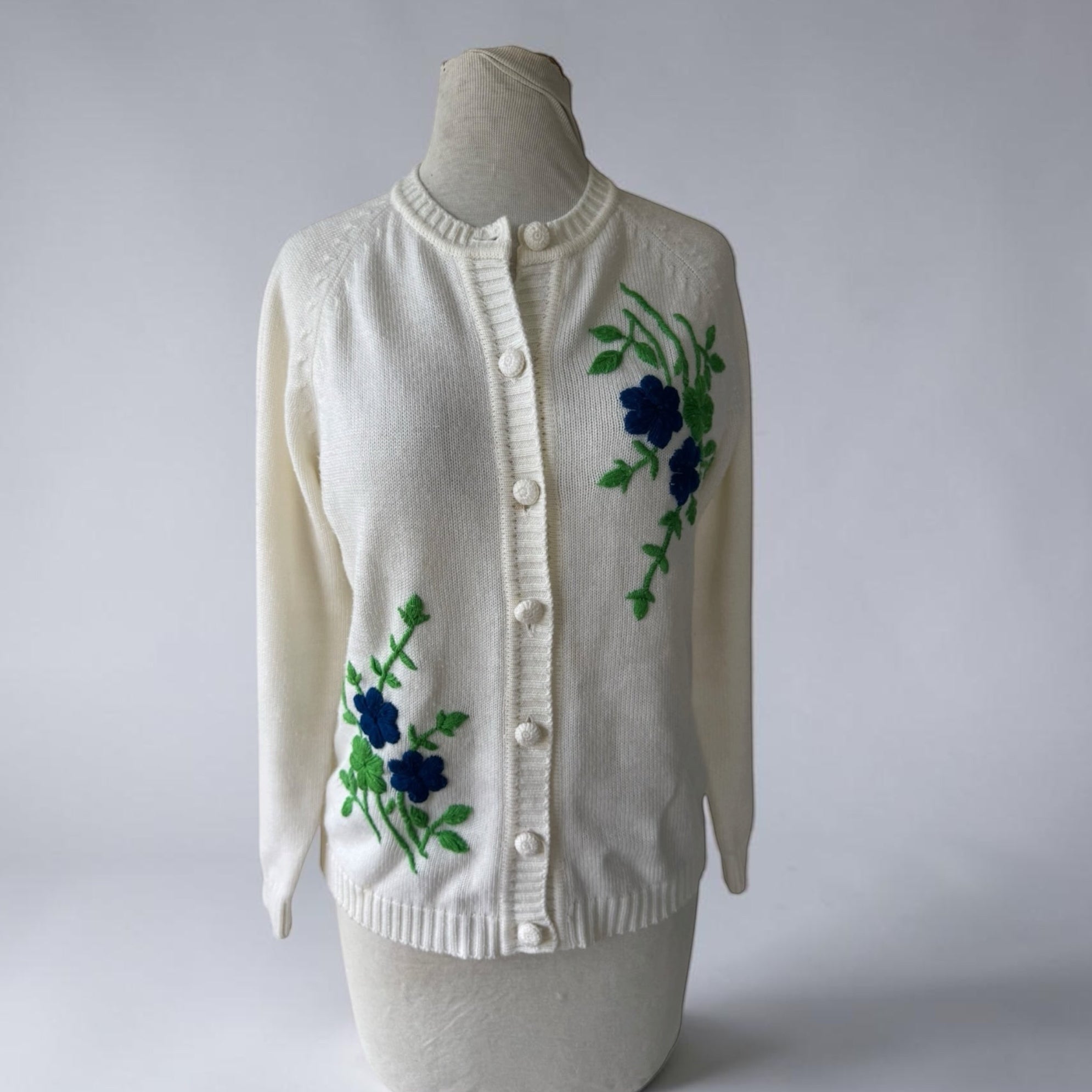 60s Specialty House Floral Embroidered Cardigan