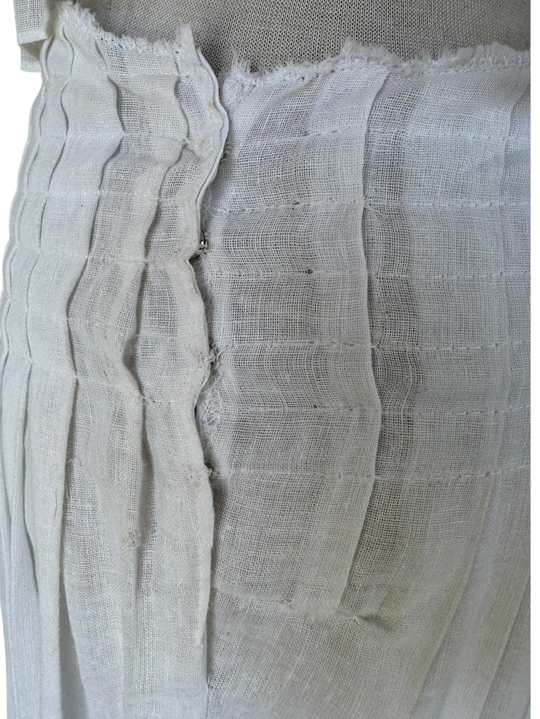 70s White Gauze Pleated Skirt Set