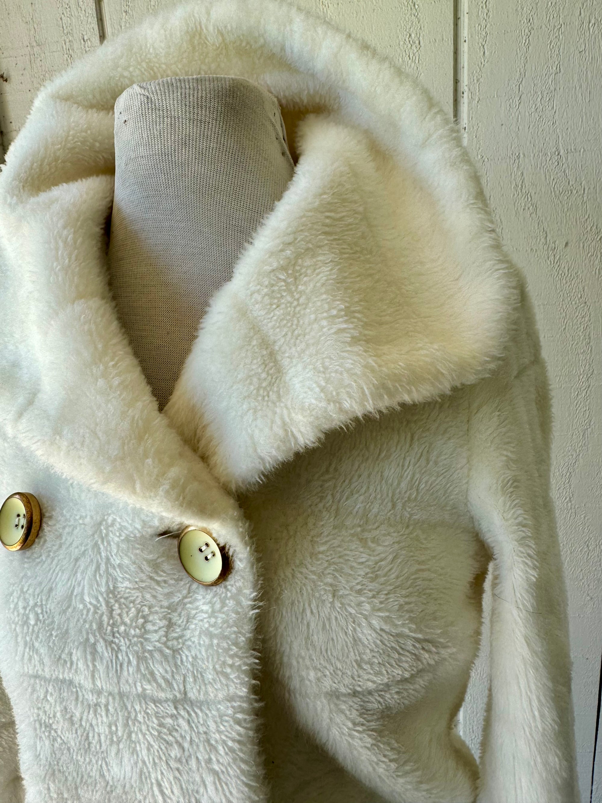 60s Raymodes NY White Faux Fur Full Length Coat Bridal Classic 70s